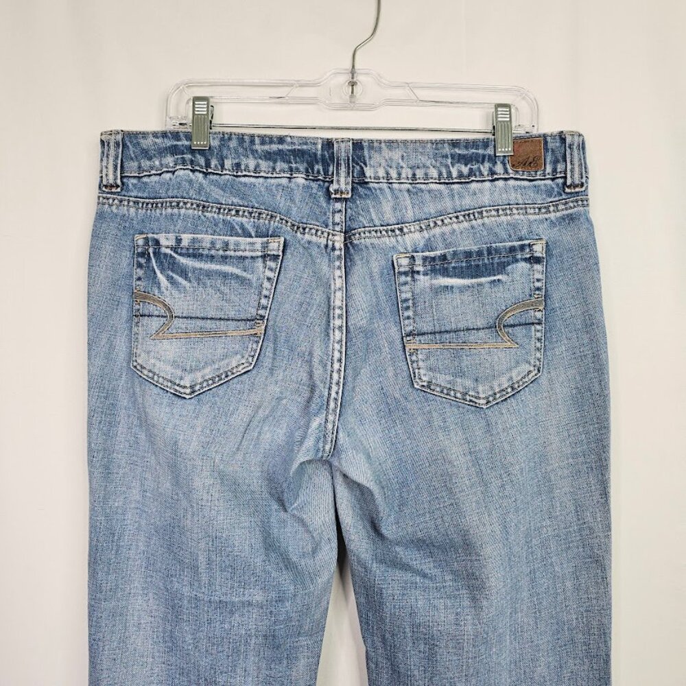 American Eagle Outfitters Light Blue Boyfriend Jeans - Picture 9 of 12